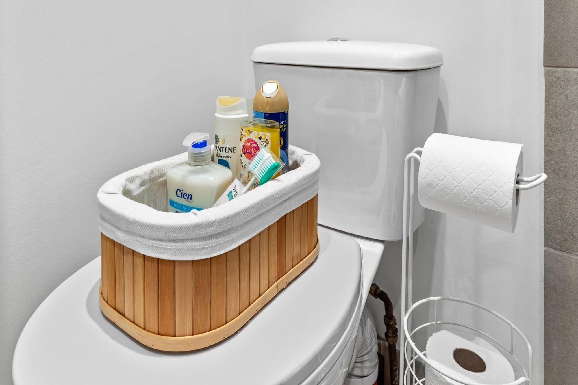 Olympia Kensington Stay Studio London Bagian luar foto